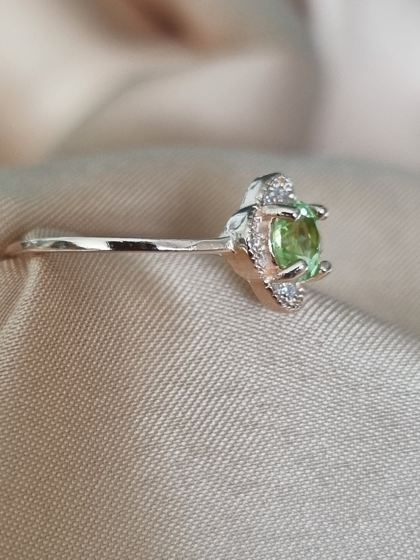 Peridot Danity Ring