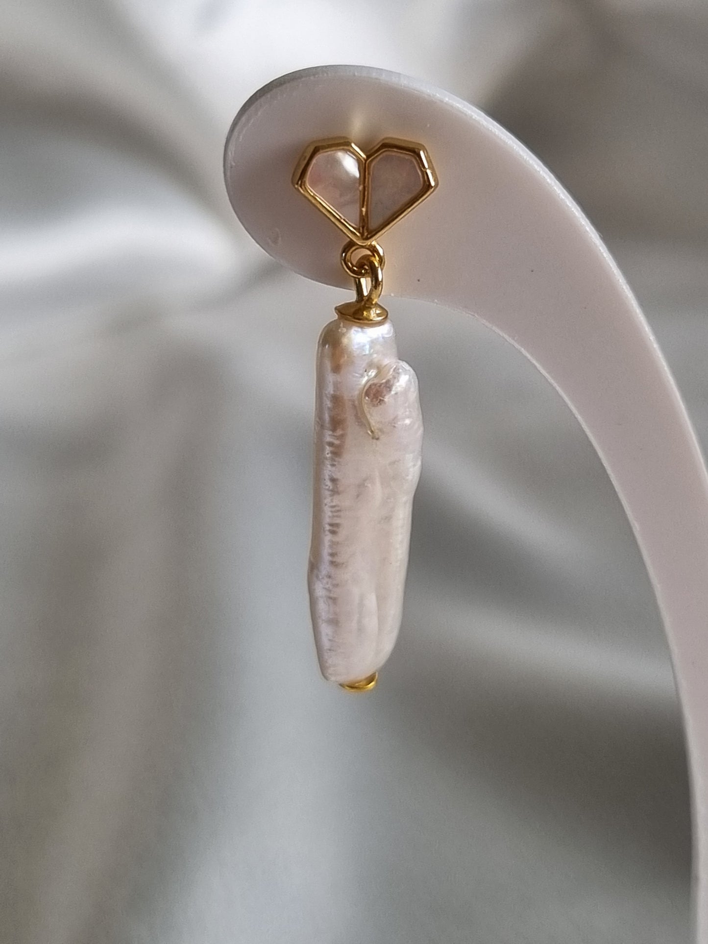 Baraquo Pearl Earrings