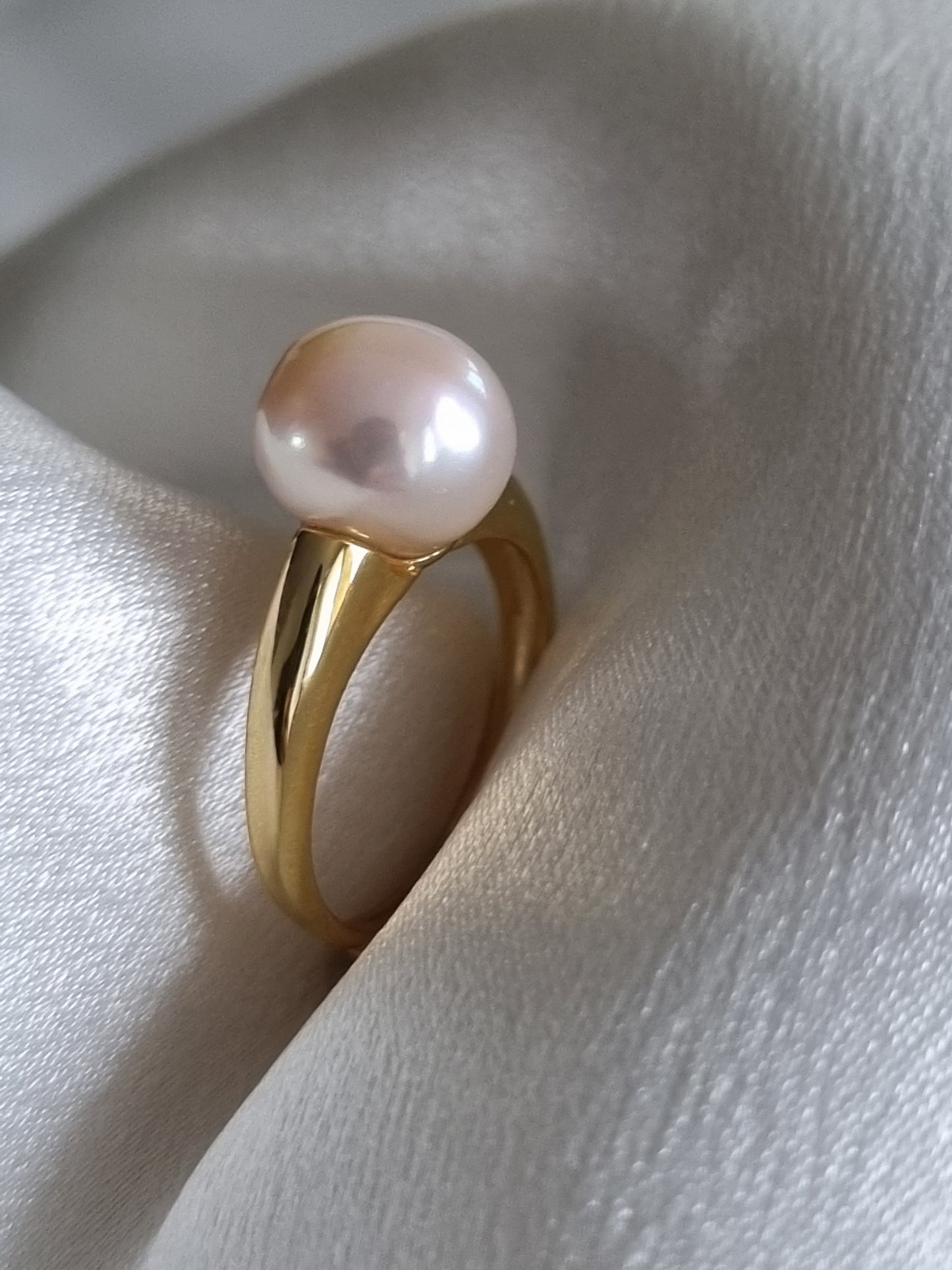 Baraquo Pearl Ring