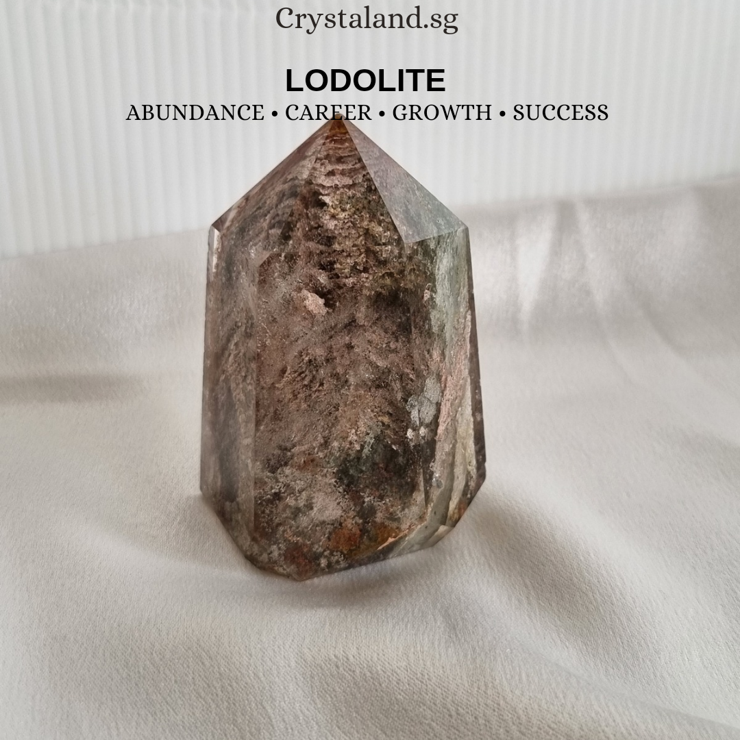 Lodolite Quartz Tower