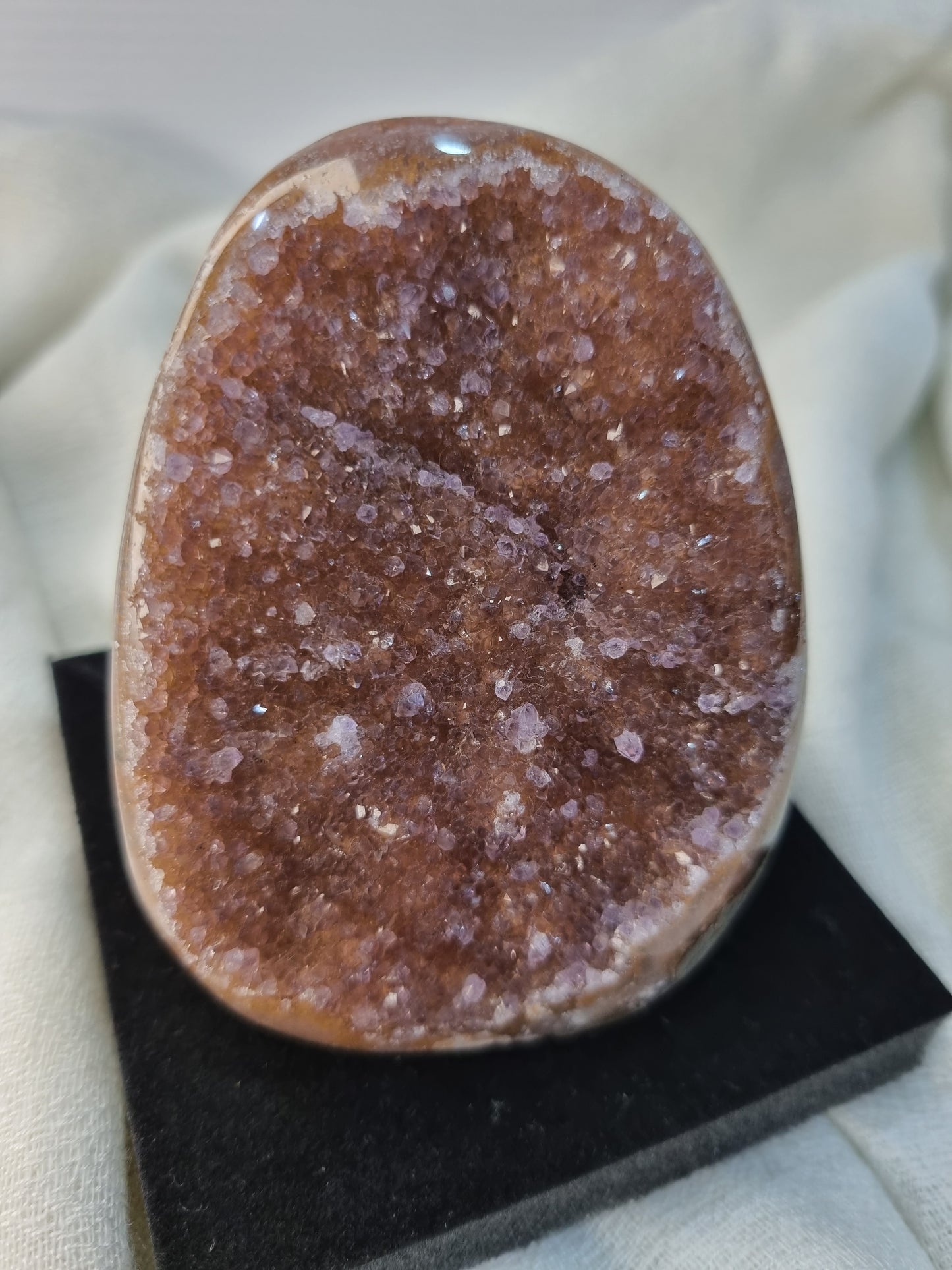 Amethyst Geode - Caramel Based with Lavender Teeth Cut Base