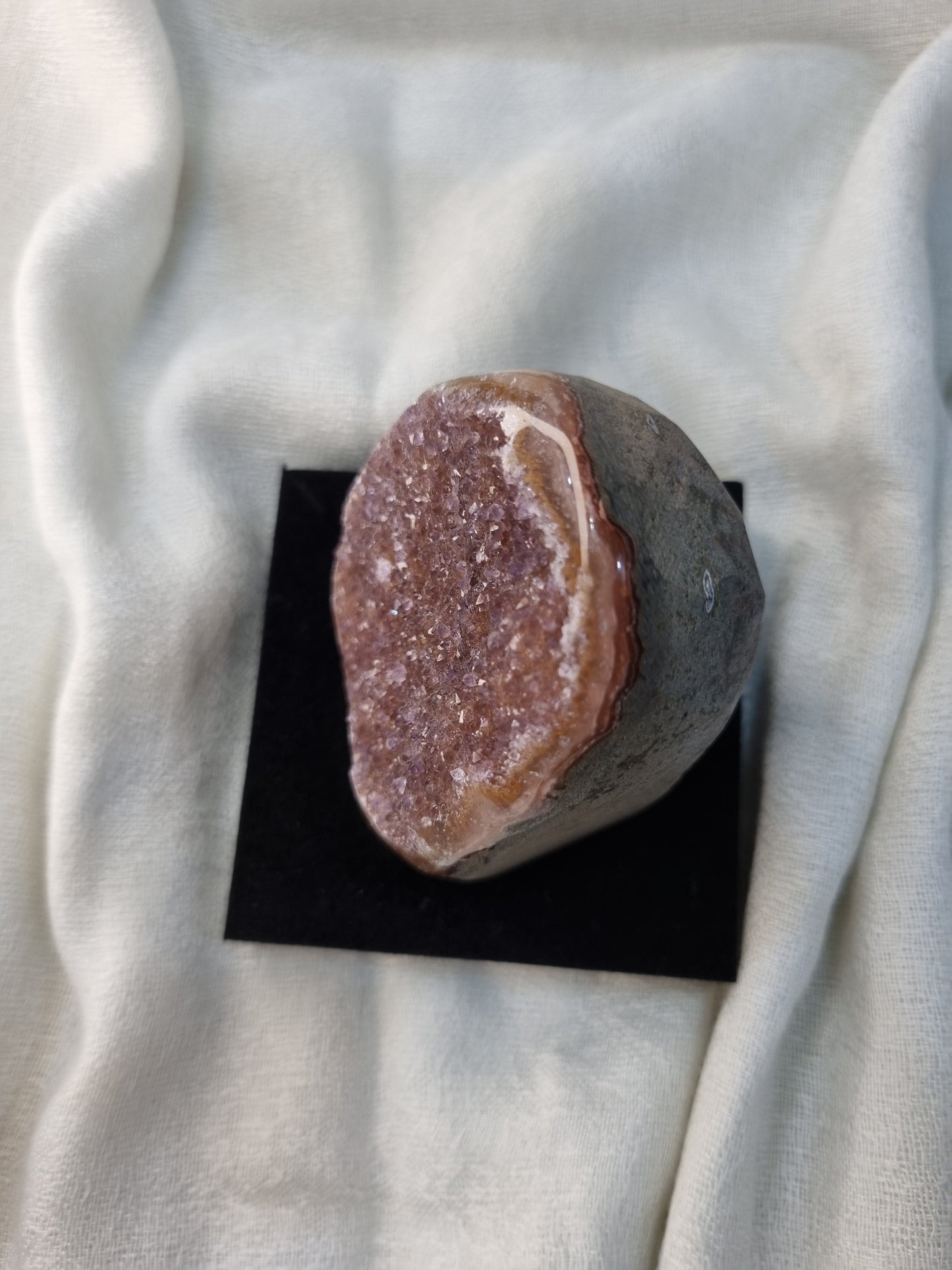 Amethyst Geode - Caramel Based with Lavender Teeth Cut Base