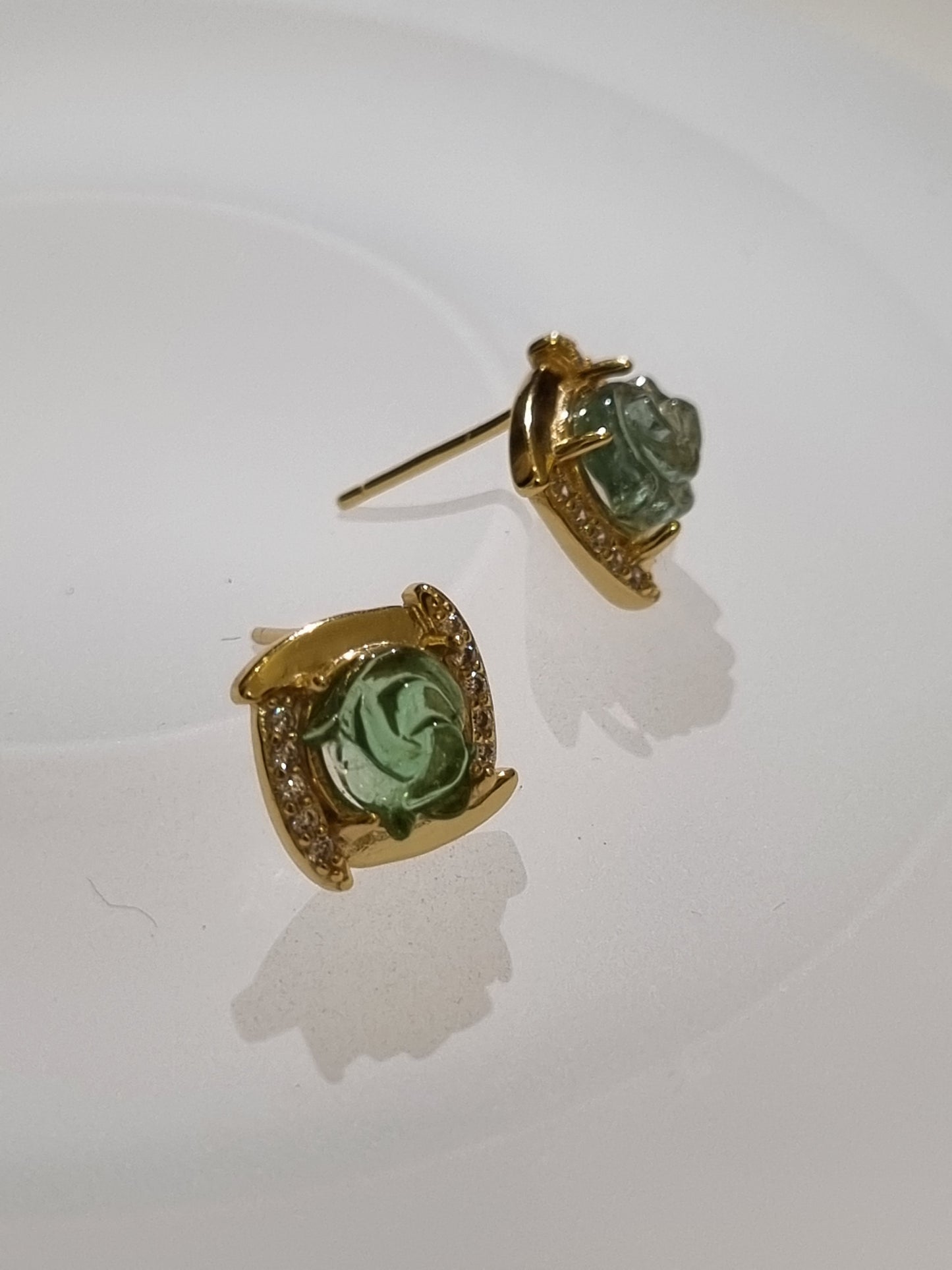 Rose-Carved Green Tourmaline Earstud