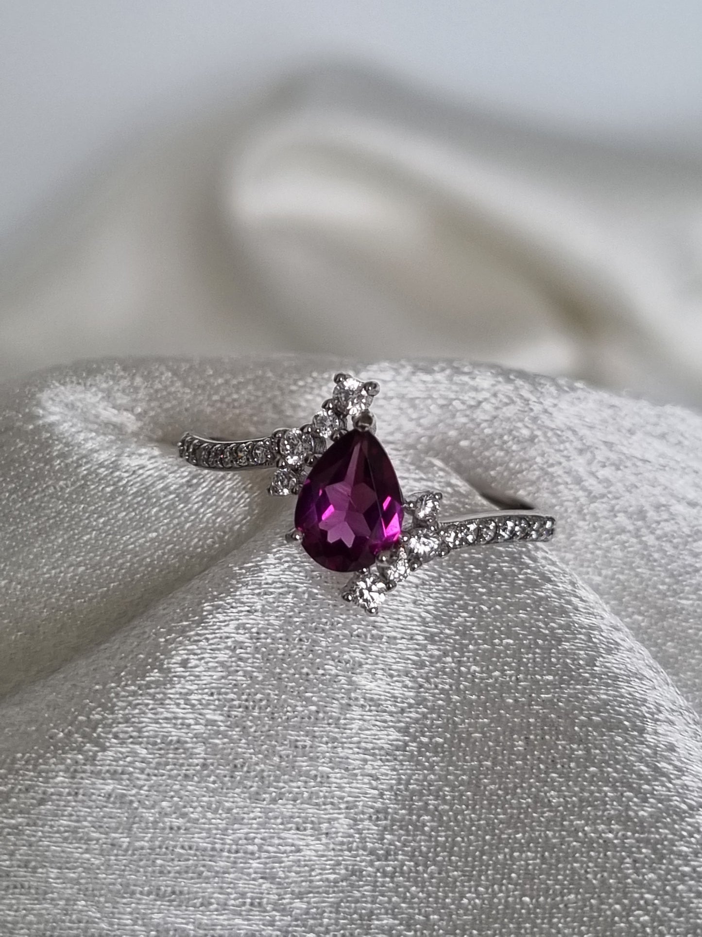 Rhodolite Garnet Ring