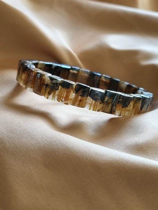 Golden Titanium Rutilated Quartz Bangle