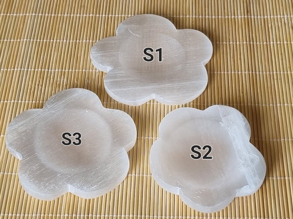 Selenite Charging Plate