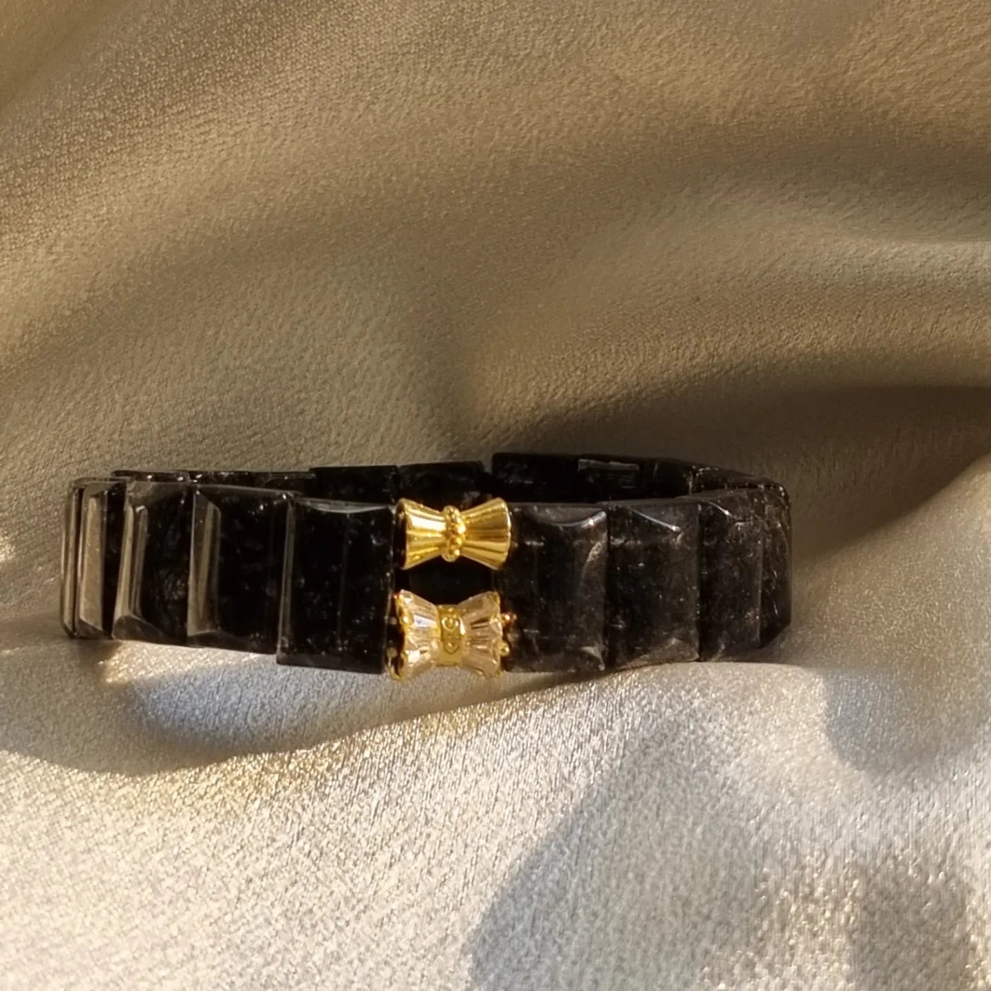 Black Rutilated Quartz Shou Pai Bracelet