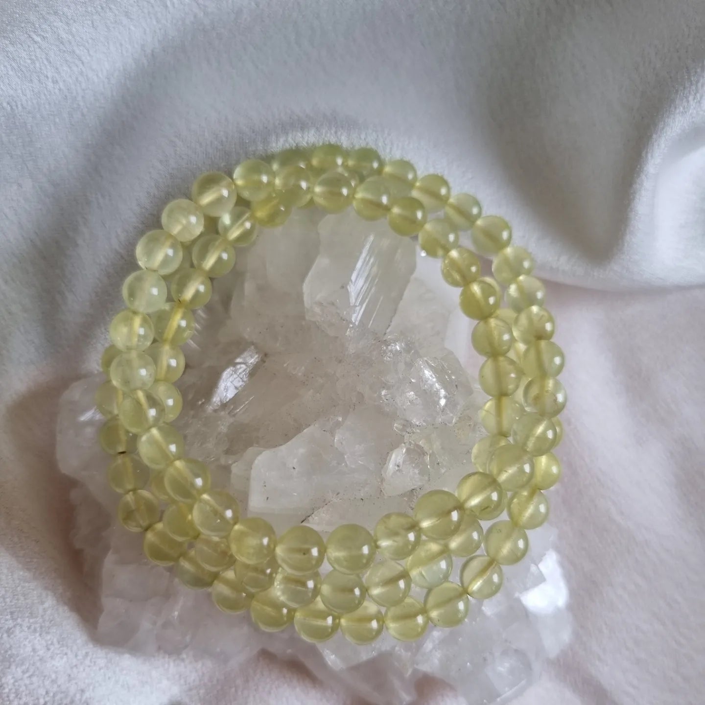 Golden Prehnite 3-rounds Bracelet