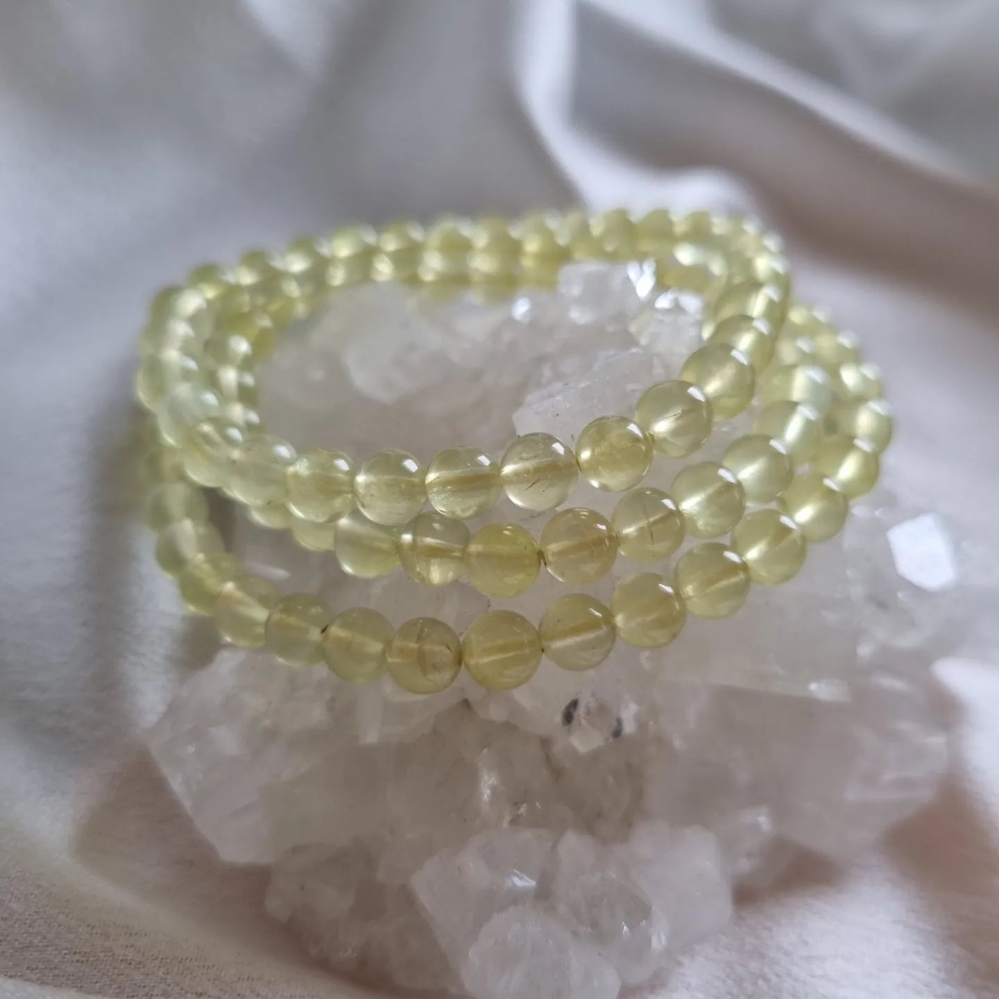Golden Prehnite 3-rounds Bracelet