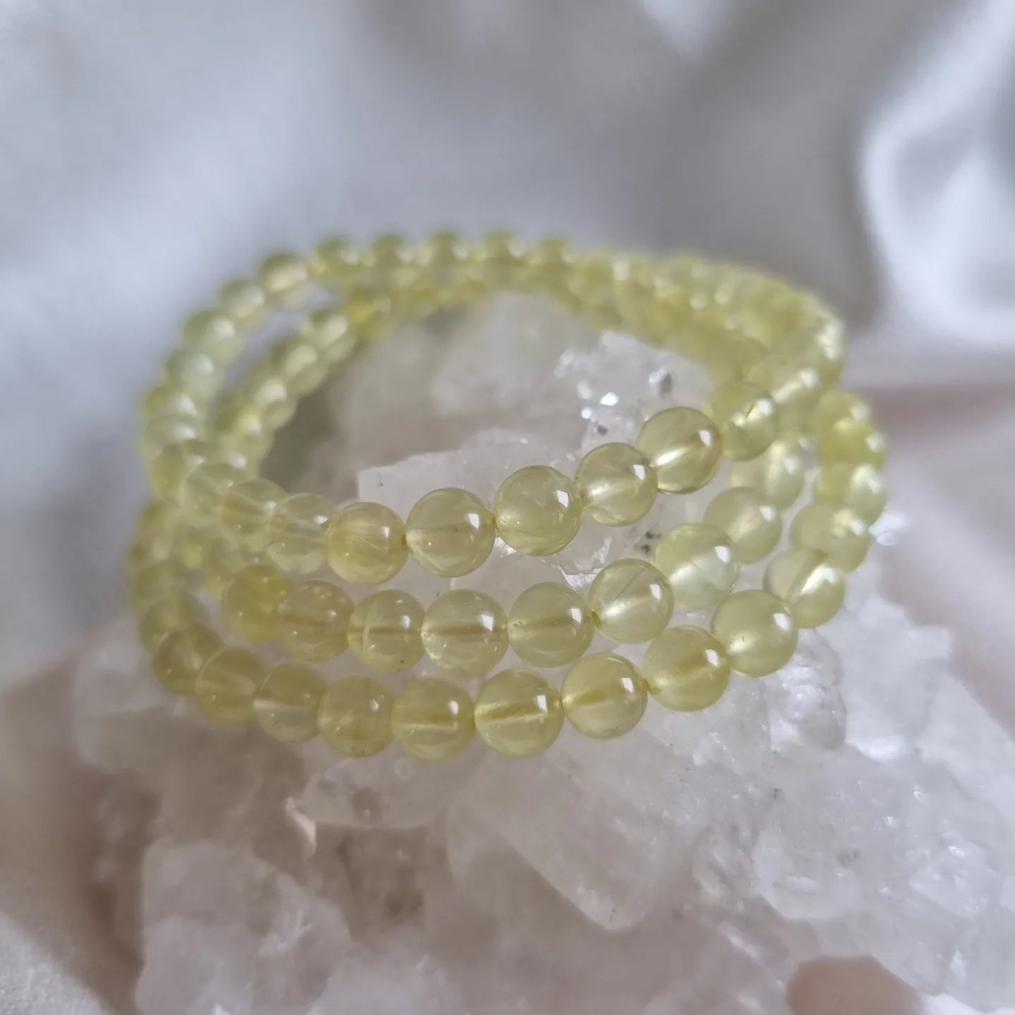Golden Prehnite 3-rounds Bracelet